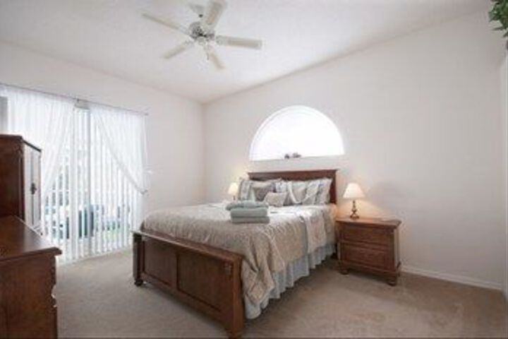 Room 2 of 16