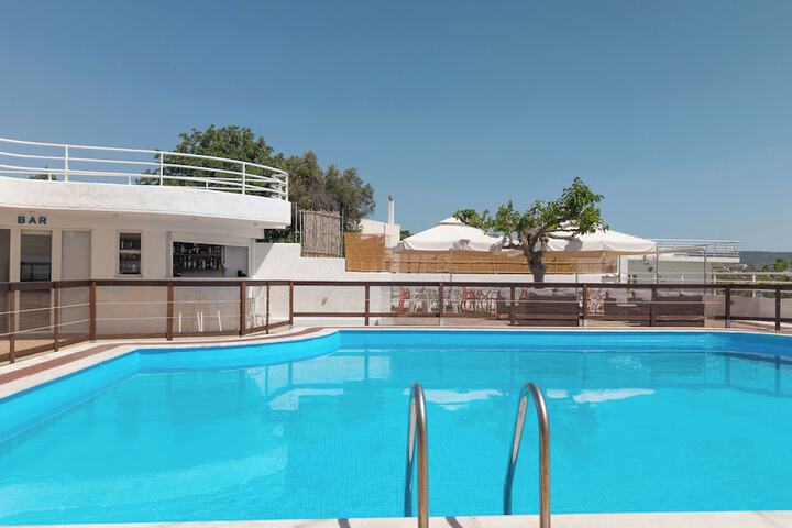 Pool 37 of 49