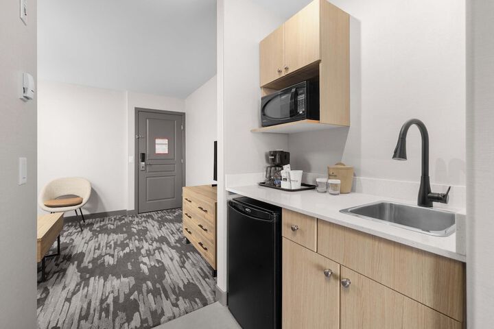 Private kitchenette