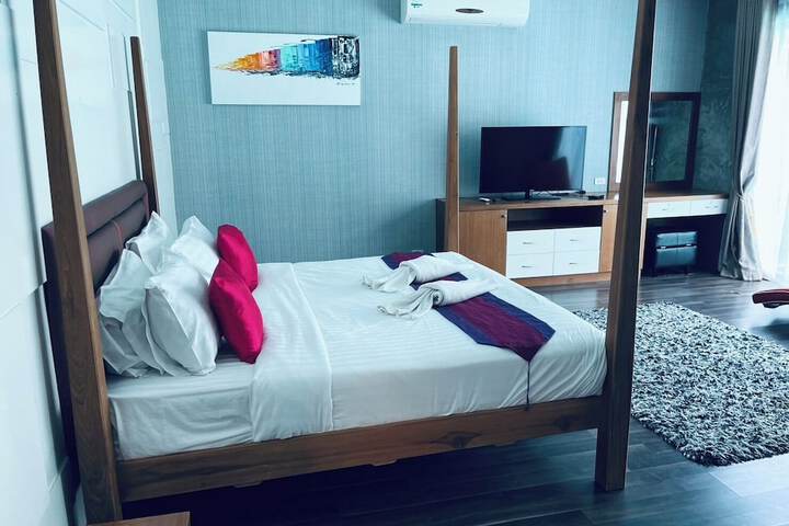 Room 26 of 112