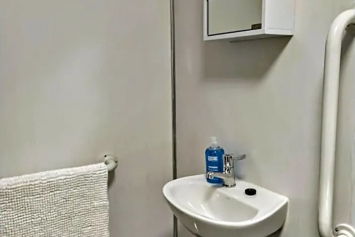 Room 12 of 14