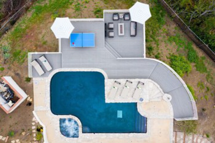Pool 30 of 53