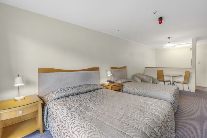 Room 36 of 111