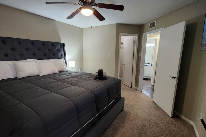 Room 8 of 47