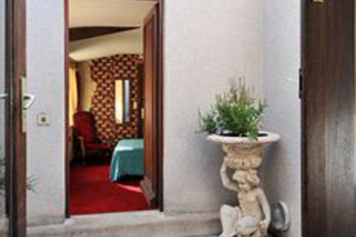 Hotel Interior 16 of 20