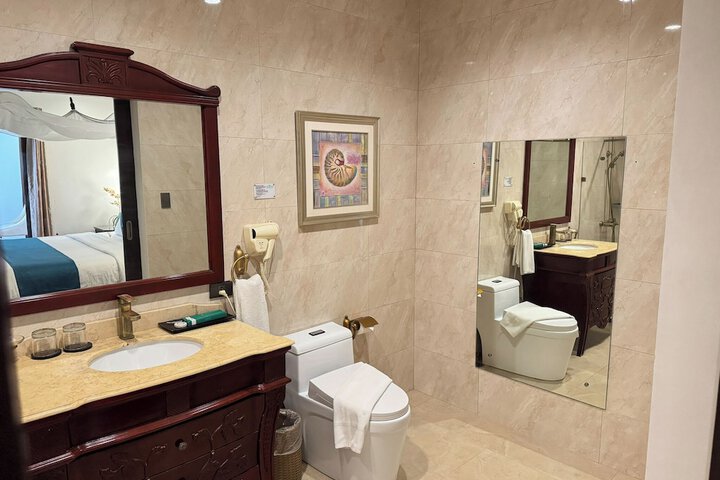 Room 22 of 29