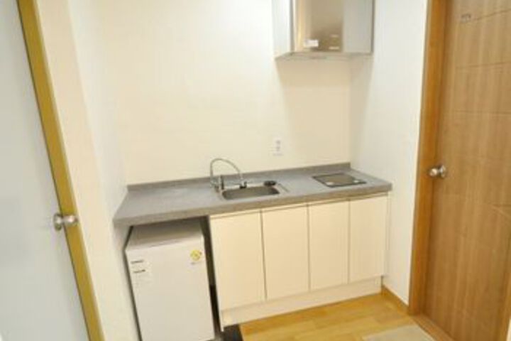 Mini-Refrigerator