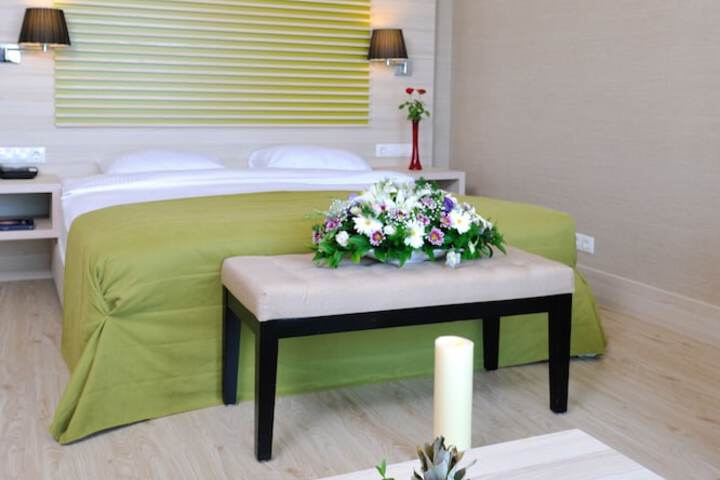 Room 20 of 273