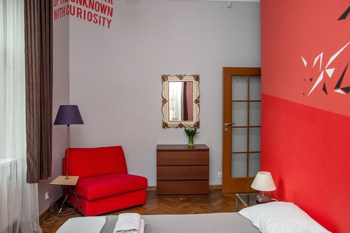 Room 6 of 58
