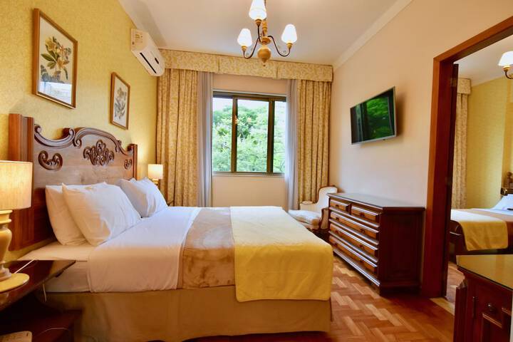 Room 14 of 63