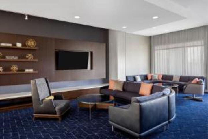 Hotel Interior 8 of 33