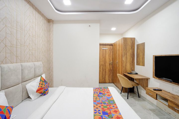 Room 7 of 22