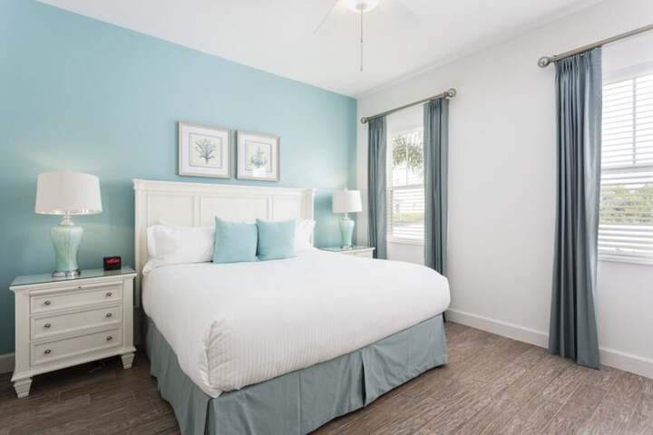 Room 2 of 43
