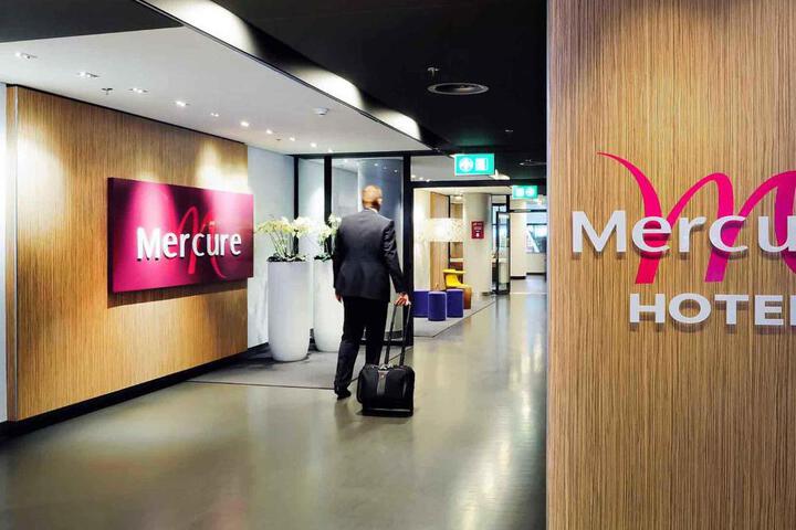 Exterior of Mercure Hotel Schiphol Terminal