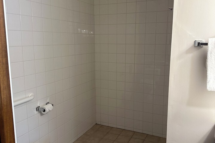 Room 72 of 89
