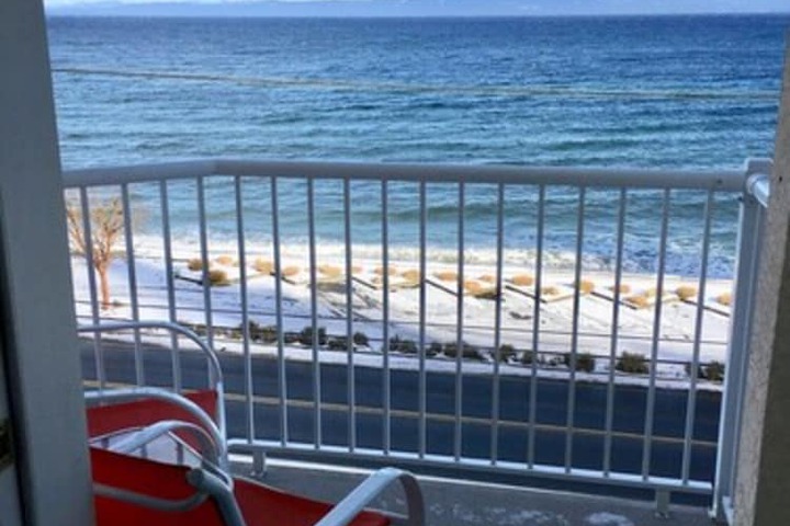 Beach/ocean view