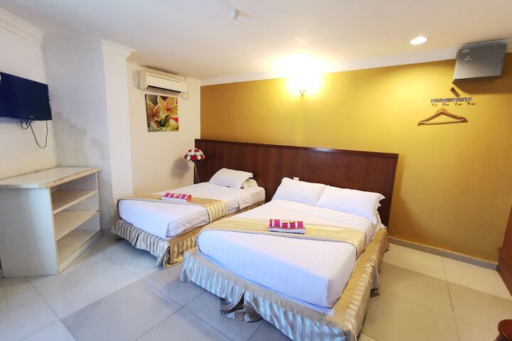 Room 19 of 36