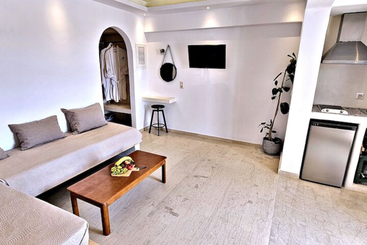 Room 91 of 162