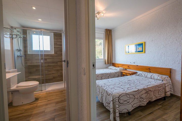 Room 15 of 39