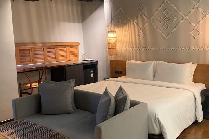 Room 4 of 54