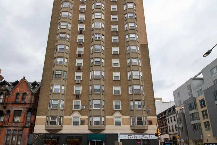 Exterior of 2135 Walnut Street Enjoy Sunsets at 1BR Home at Rittenhouse Square