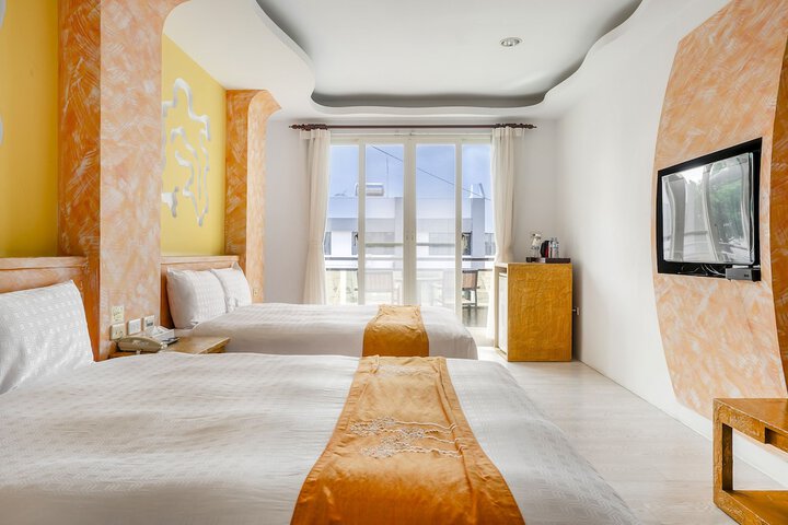 Room 10 of 91