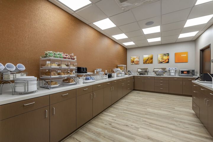 Breakfast buffet