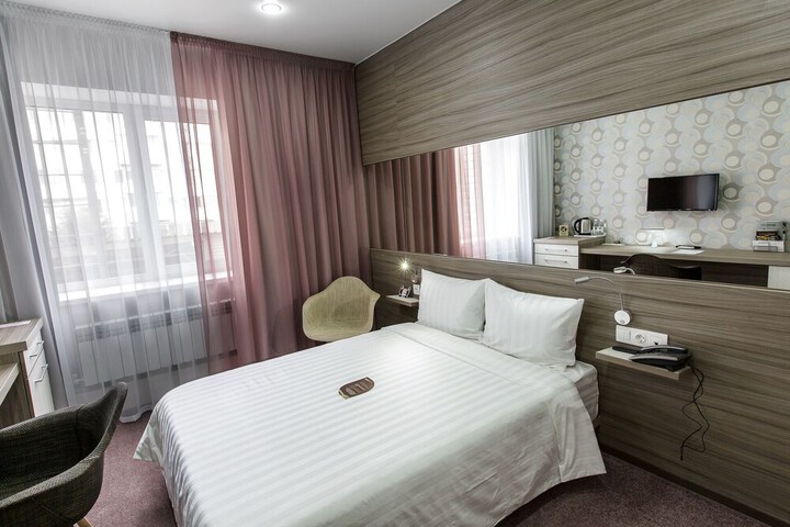 Room 4 of 55
