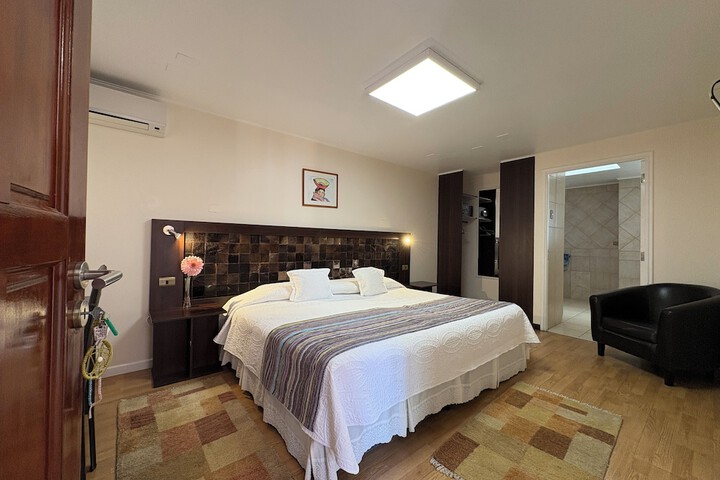 Room 6 of 29