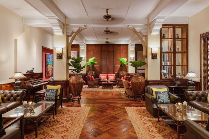 Lounge 183 of 224