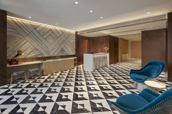 Hotel Interior 5 of 32