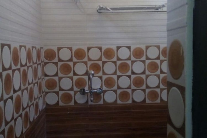 Room 15 of 32