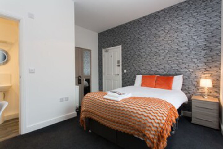 Room 15 of 26