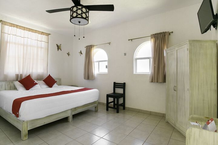 Room 5 of 15