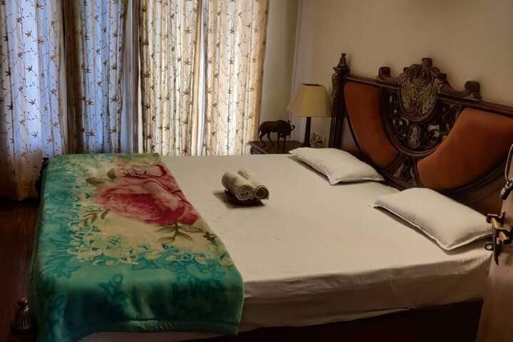 Room 2 of 26