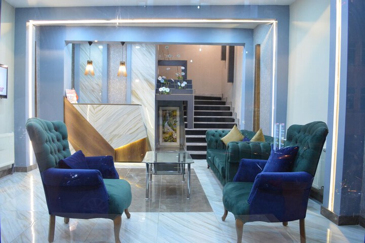 Hotel Interior 4 of 69