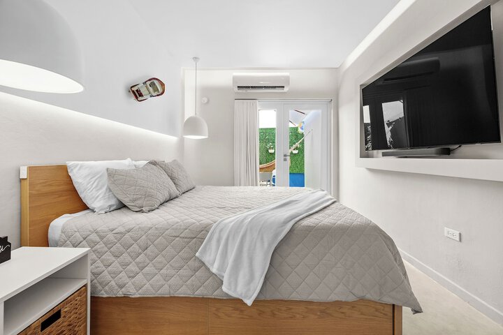 Room 31 of 224