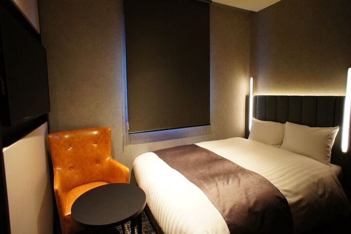 Room 17 of 47