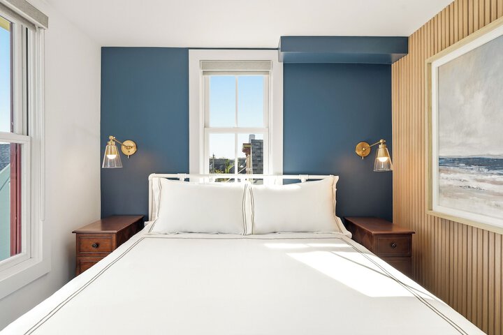 Room 49 of 138