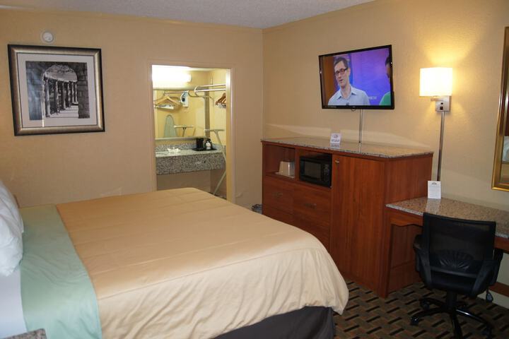 Room 20 of 101