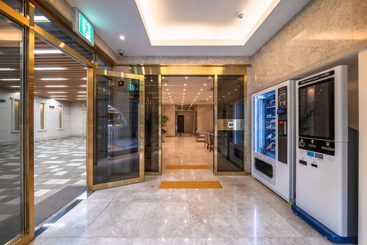 Lobby Entry