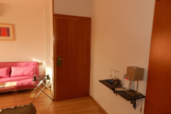 Room 11 of 46