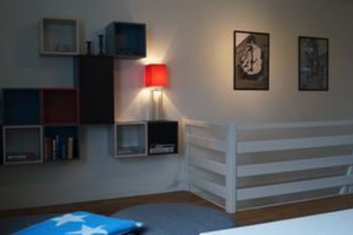 Room 16 of 30