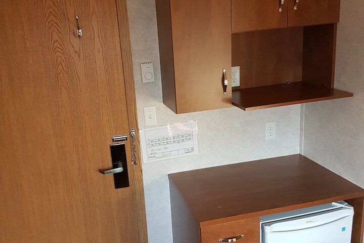Room 10 of 23