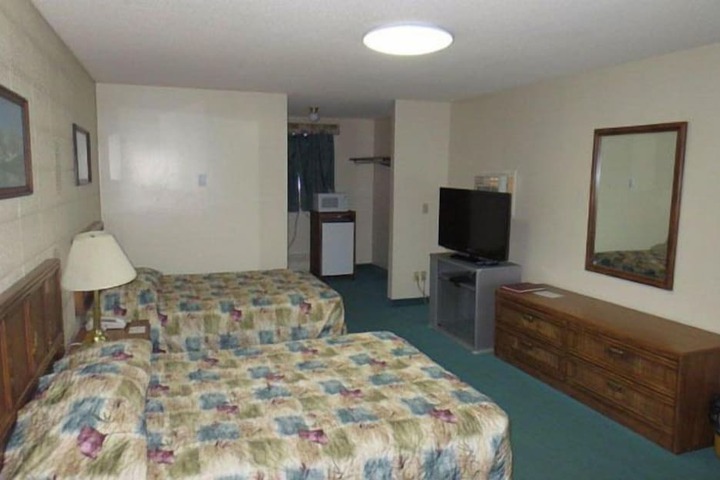 Room 16 of 29