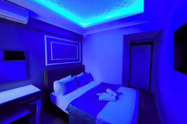 Room 35 of 121