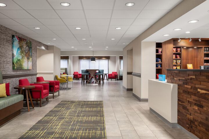 Guest Lobby