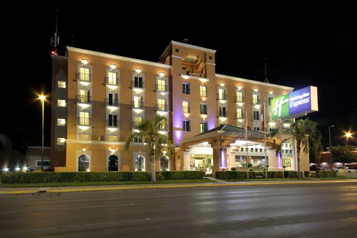 Hotel 55 of 60