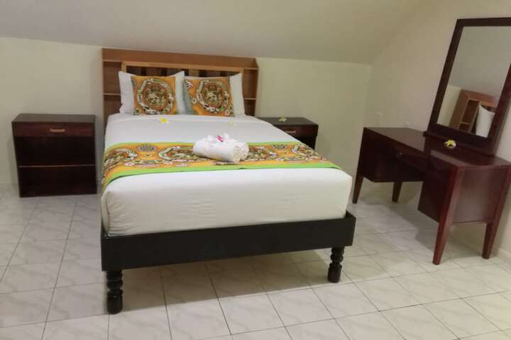 Room 18 of 26