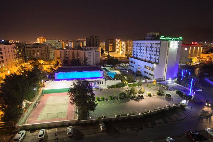 Pool 12 of 43